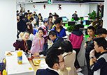 勤奋、快乐、进取、创新、坚持